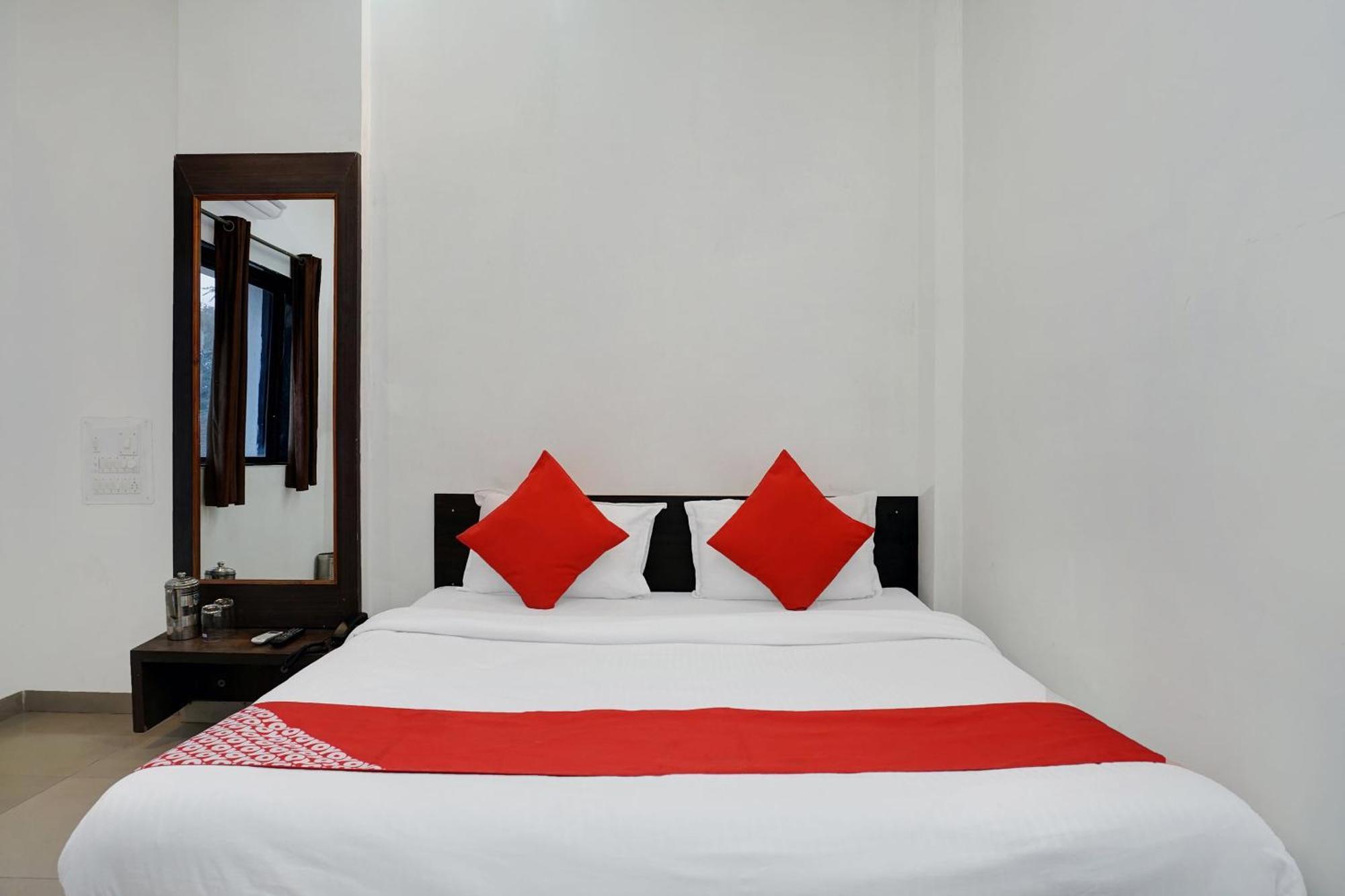 Super Hotel O Shirdi Sai Inn Exteriér fotografie