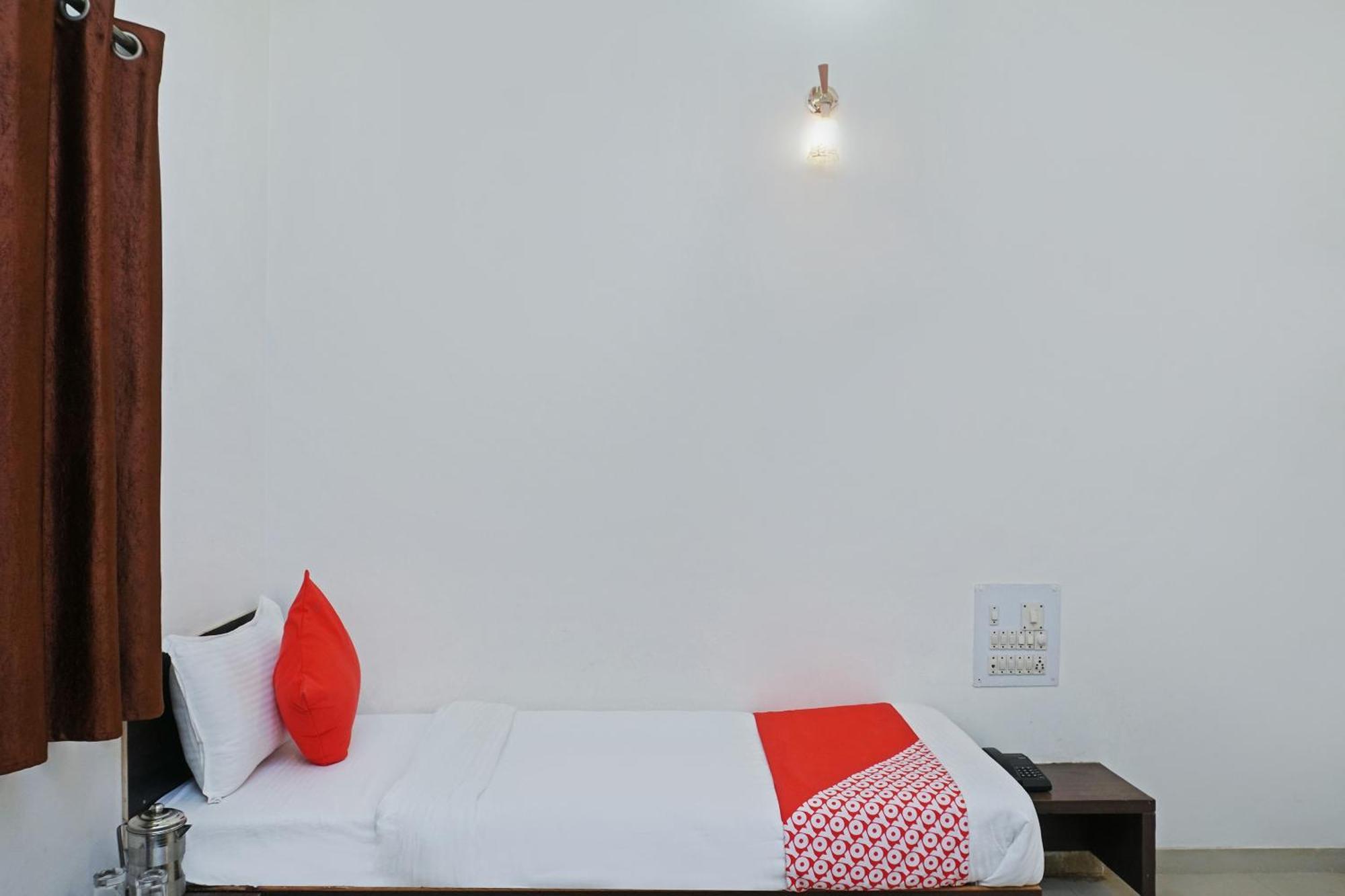Super Hotel O Shirdi Sai Inn Exteriér fotografie